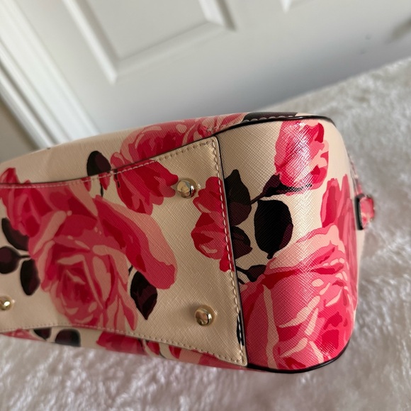 Kate Spade Cameron Street Roses Little Babe handbag / crossbody - Picture 11 of 17